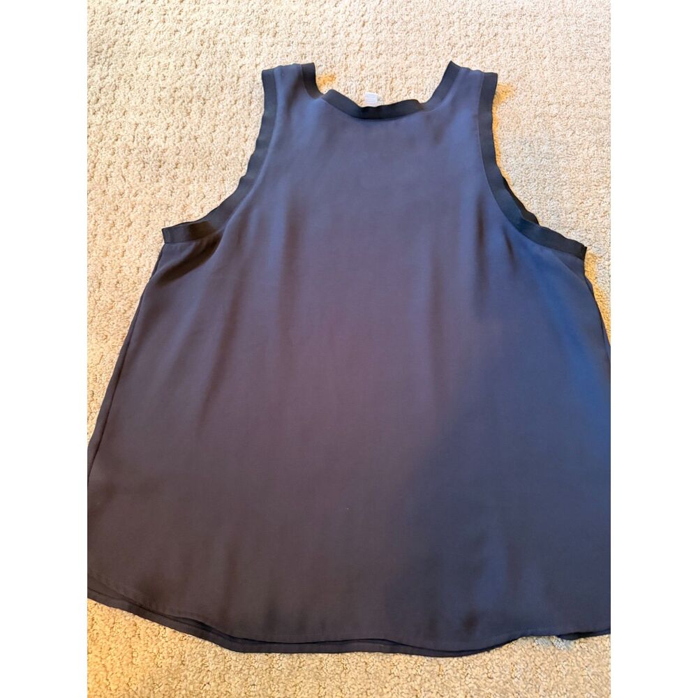 Chelsea28 Navy Blue Top Size M